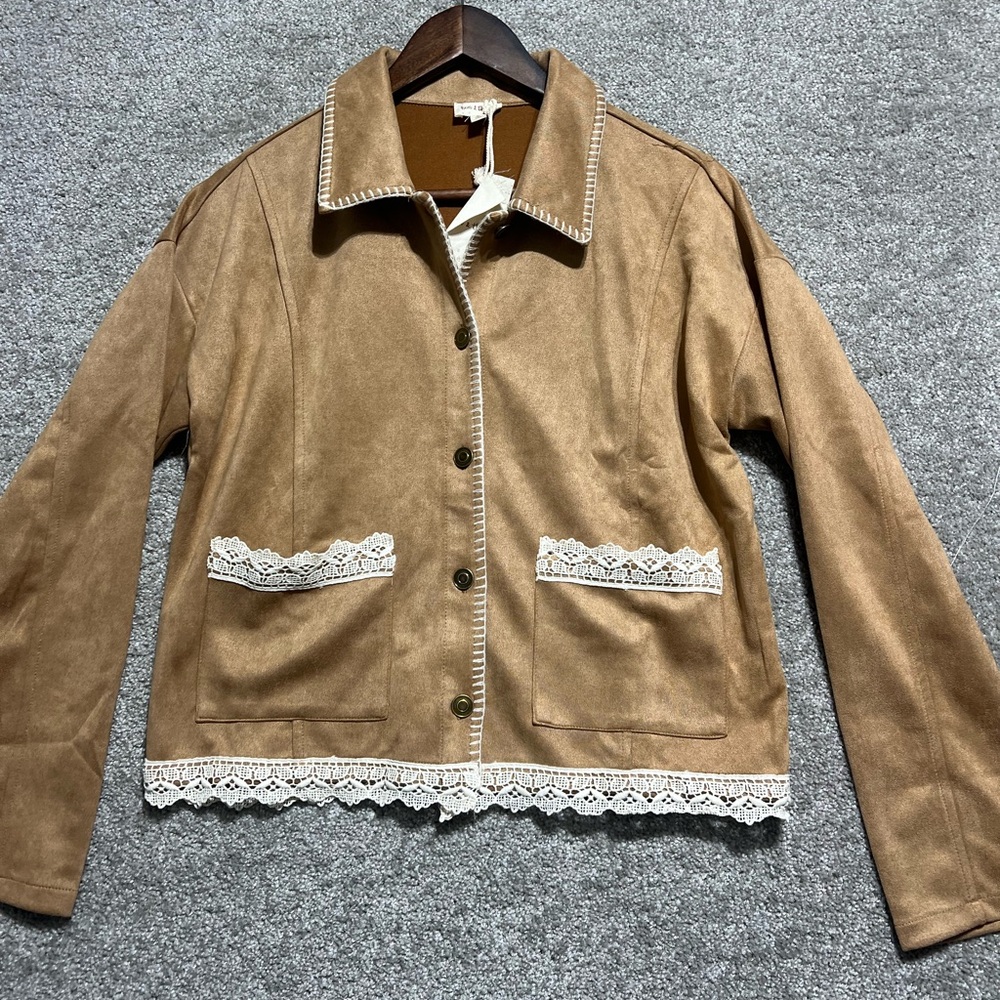 Hem & Thread Woman’s Faux Suede Button Up Beige Jacket Lightweight Size Medium